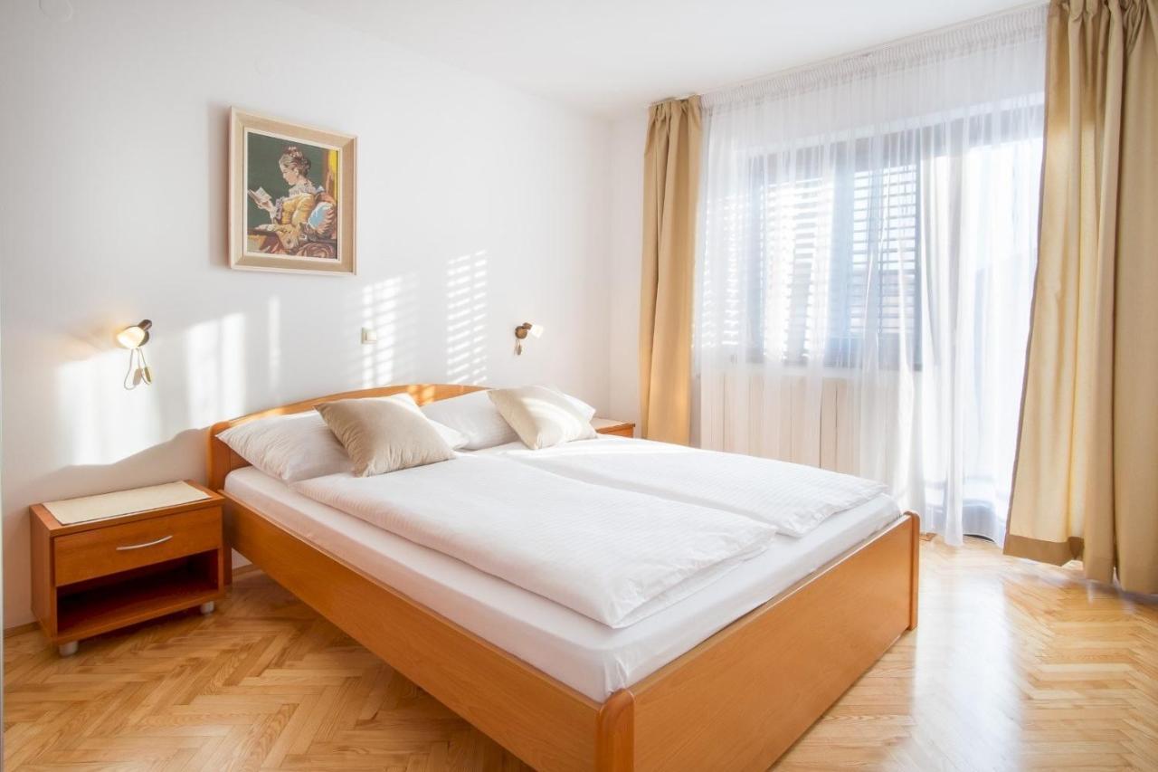 Bubi Apartments Malinska Exteriér fotografie