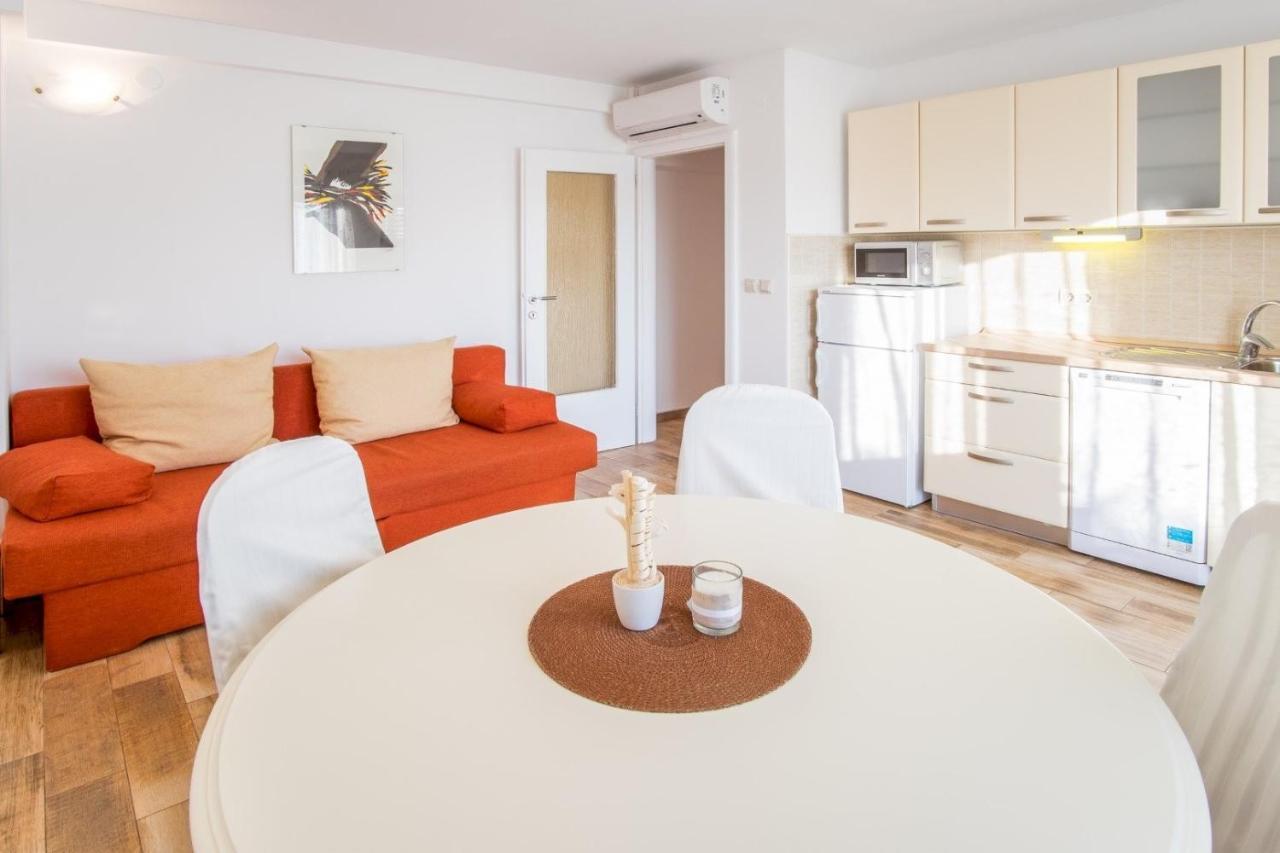 Bubi Apartments Malinska Exteriér fotografie