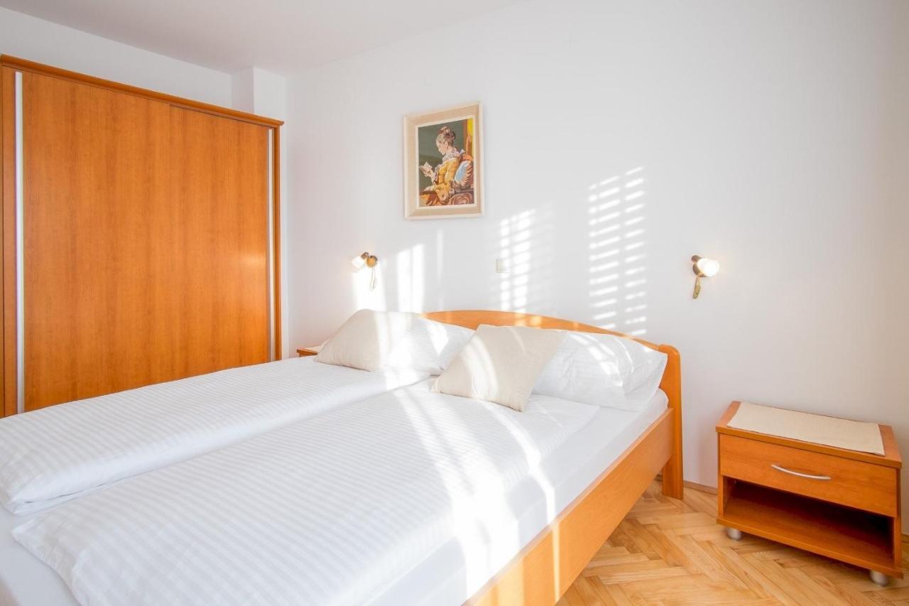 Bubi Apartments Malinska Exteriér fotografie