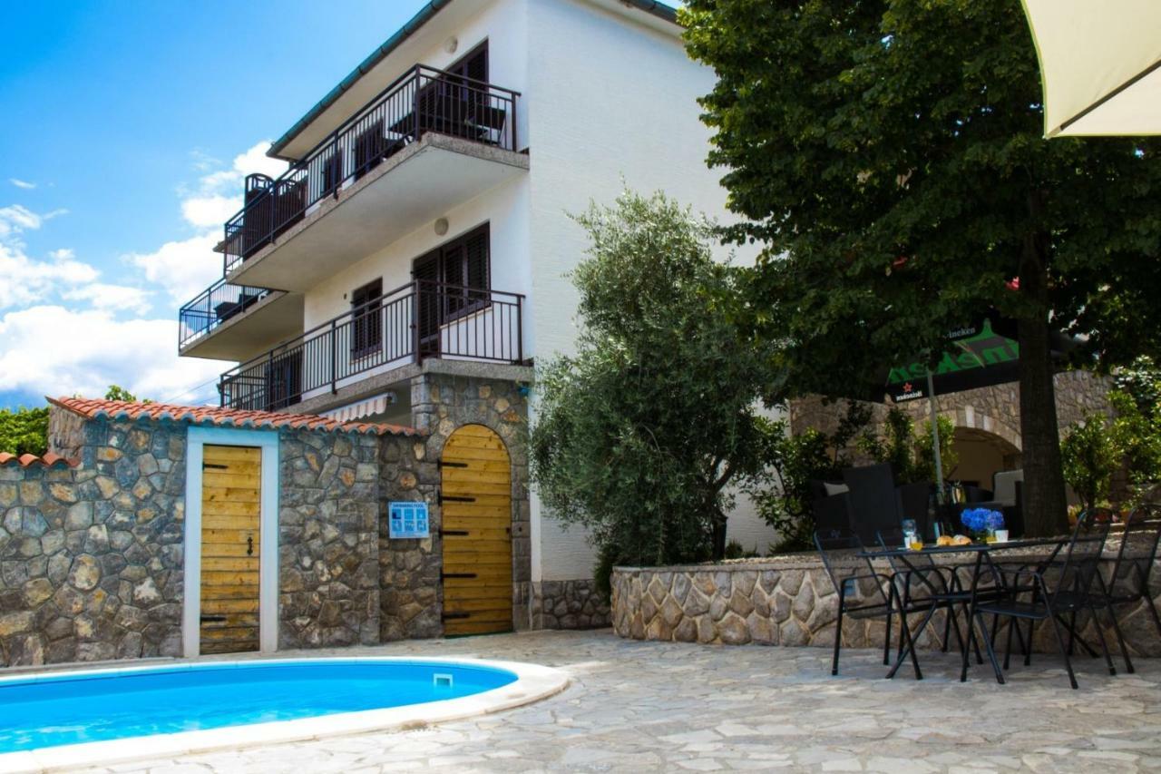 Bubi Apartments Malinska Exteriér fotografie